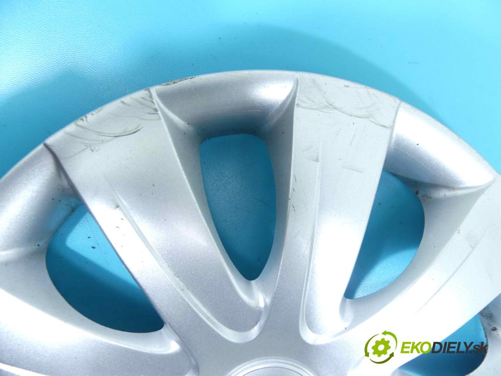 Toyota Yaris II 2005-2011 1.4 D4D 90 HP manual 66 kW 1364 cm3 5- puklica PZ443-B0663-00 (Puklice)