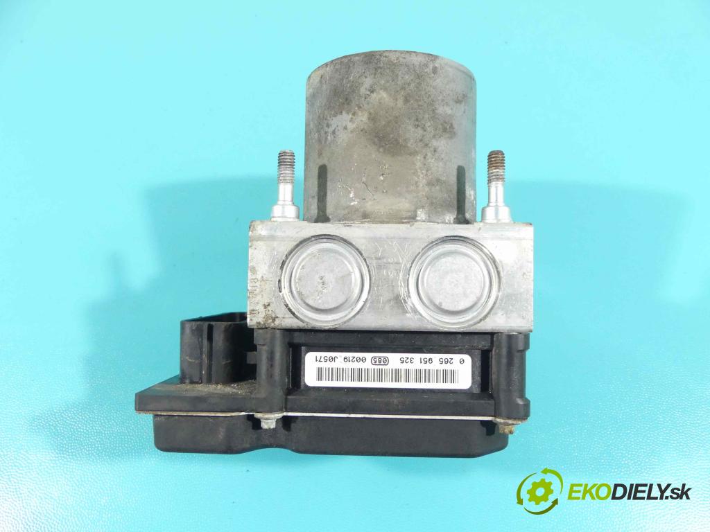 Peugeot 5008 I 2009-2017 1.6 THP 156 HP manual 115 kW 1598 cm3 5- čerpadlo abs 9666848380 (Pumpy ABS)