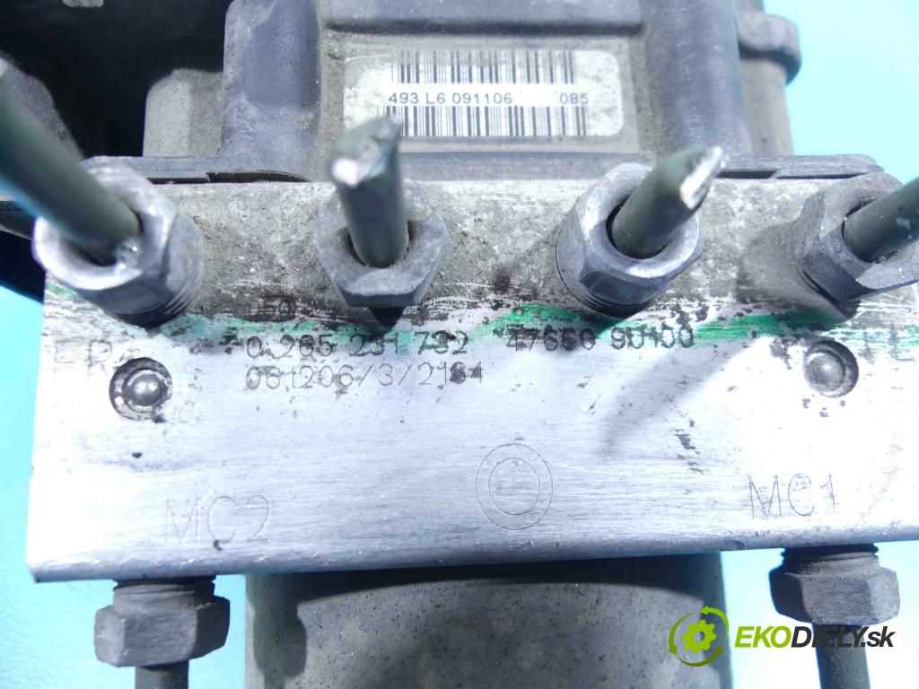 Nissan Note I 2006-2012 1.6 16v 110 HP manual 81 kW 1598 cm3 5- čerpadlo abs 0265800518 (Pumpy ABS)