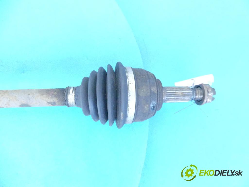 Nissan Note I 2006-2012 1.6 16v 110 HP manual 81 kW 1598 cm3 5- poloos pravé  (Poloosy)