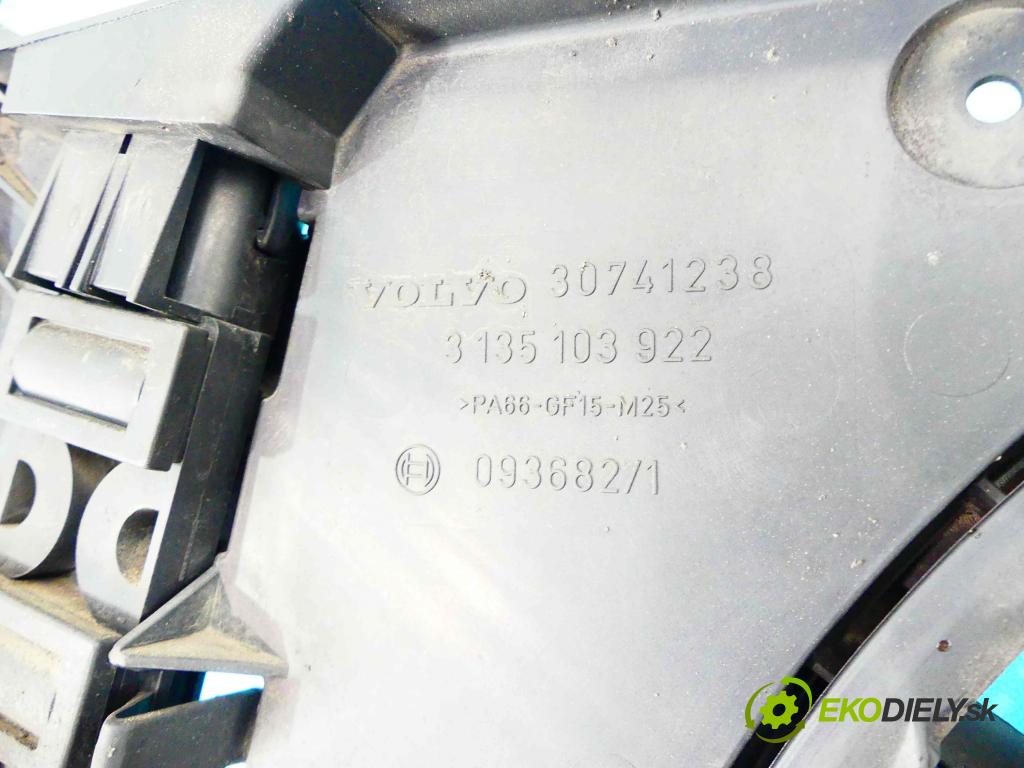 Volvo S60 I 2000-2010 2.4 D5 163 HP manual 120 kW 2401 cm3 4- Ventilátor chladiča 30741144