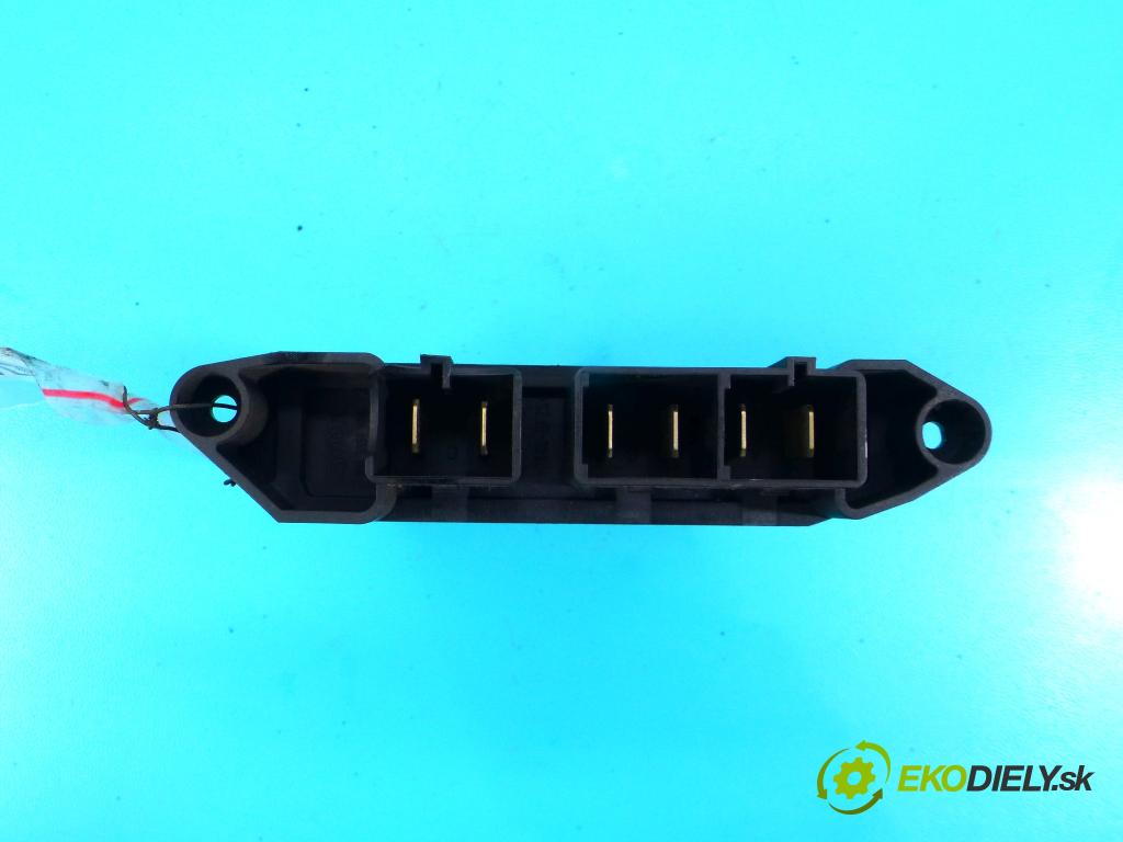 Smart Fortwo 1998-2007 0.8 cdi 41 HP automatic 30 kW 799 cm3 3- radiator EP0575649 (Radiátory kúrenia)