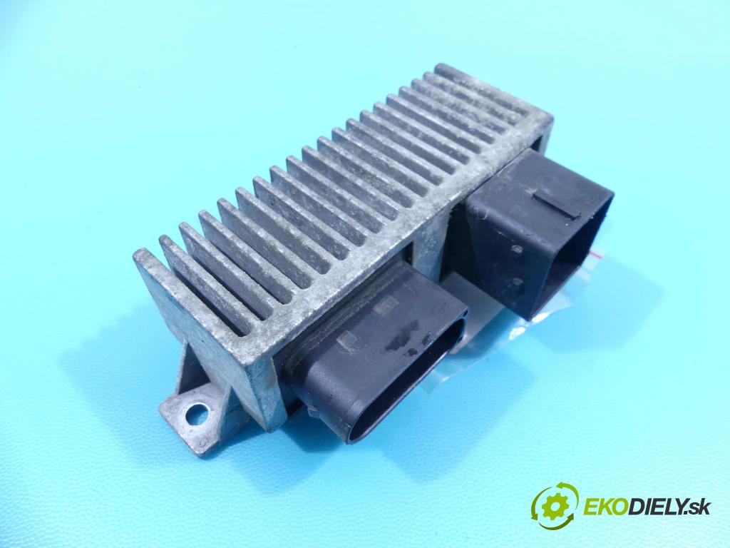 Renault Master III 2010-2019 2.3 dci 125 HP manual 92 kW 2299 cm3 5- Relé:  (Relé)