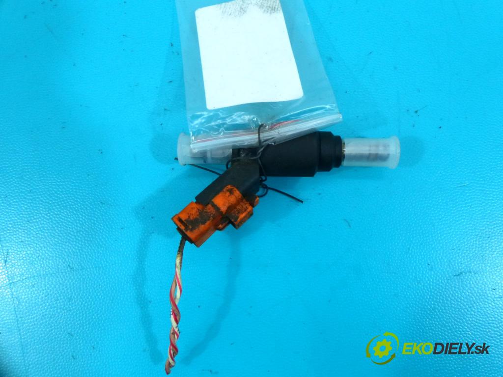 Citroen C5 2001-2008 2.0 HPI 140 HP manual 103 kW 1997 cm3 5- vstrek 9636206880 (Vstrekovače)
