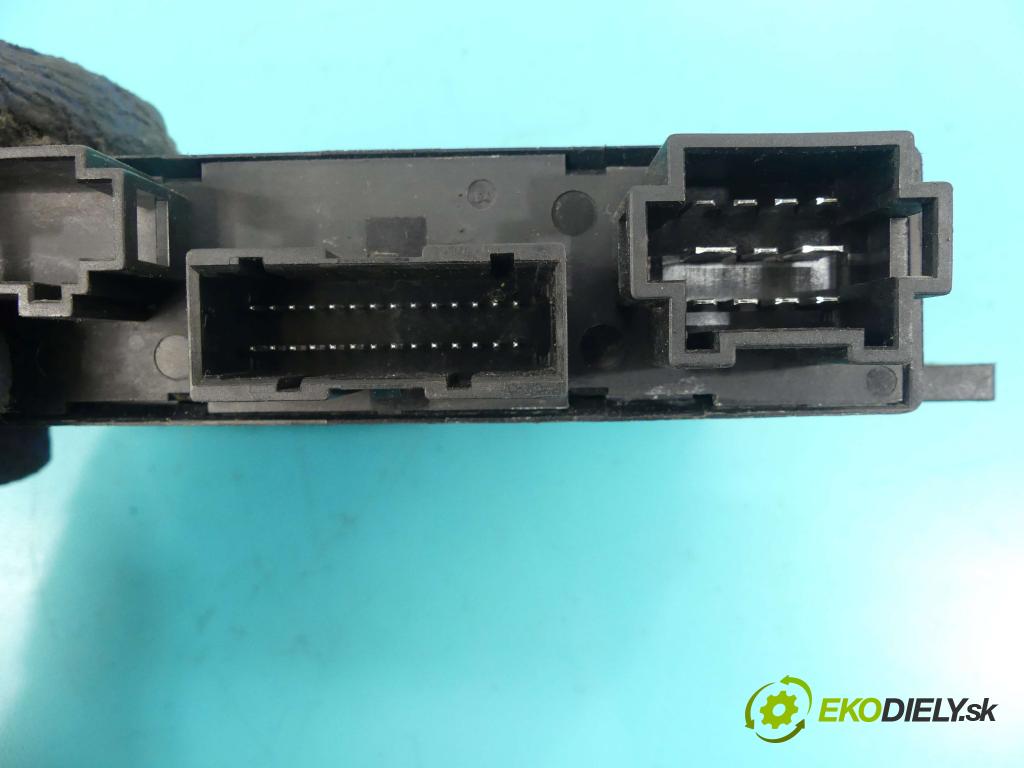 Ford Galaxy 1995-2006 2.0 116 HP manual 85 kW 1998 cm3 5- modul riadiaca jednotka 7M0962257H (Ostatné)