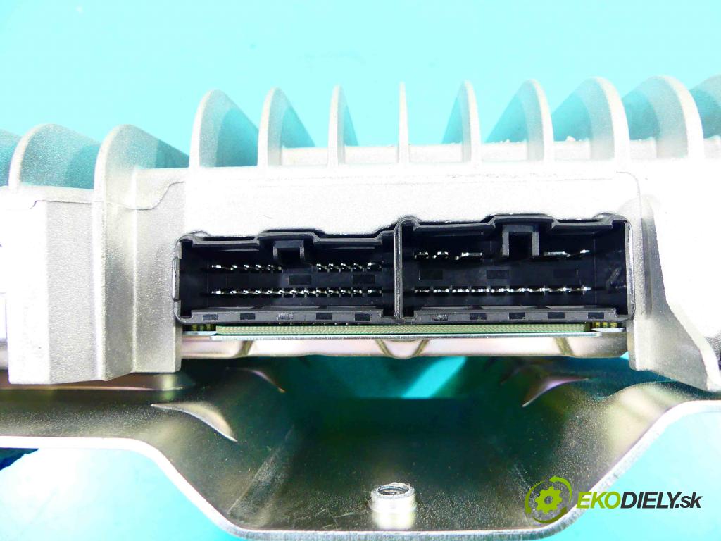 Nissan Murano Z51 2008-2014 2.5 dci 190 HP automatic 140 kW 2488 cm3 5- Zesilovač: 280601AK0B (Zosilňovače)