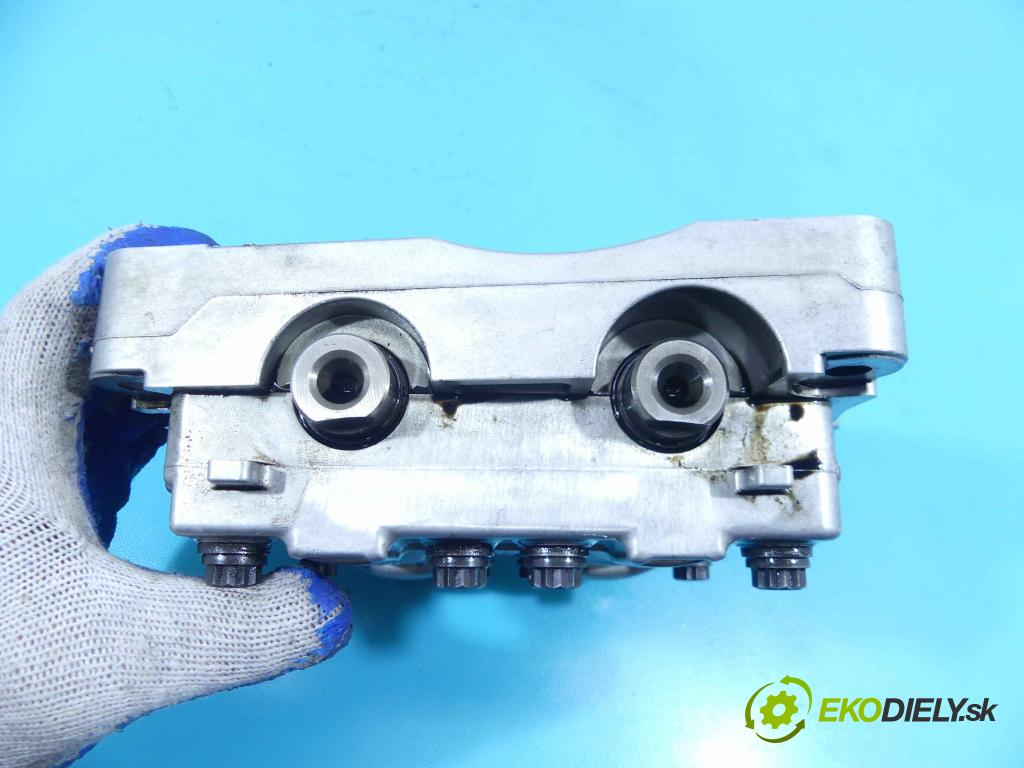 Toyota Avensis III T27 2009-2018 2.2 D-CAT 177 hp manual 130 kW 2231 cm3 5- čerpadlo olej: 2AD-FHV (Olejové pumpy)