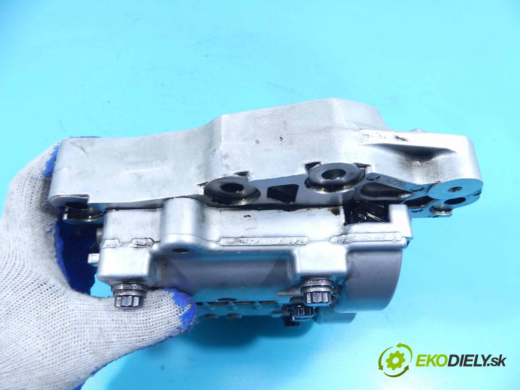 Toyota Avensis III T27 2009-2018 2.2 D-CAT 177 hp manual 130 kW 2231 cm3 5- čerpadlo olej: 2AD-FHV (Olejové pumpy)