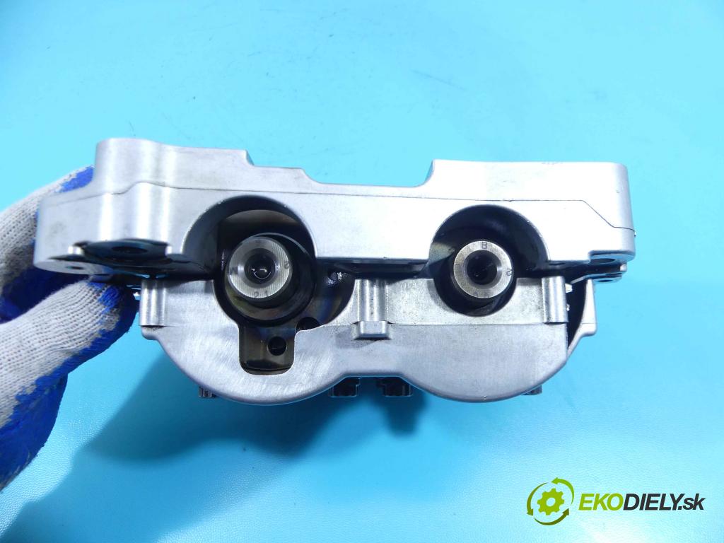 Toyota Avensis III T27 2009-2018 2.2 D-CAT 177 hp manual 130 kW 2231 cm3 5- čerpadlo olej: 2AD-FHV (Olejové pumpy)