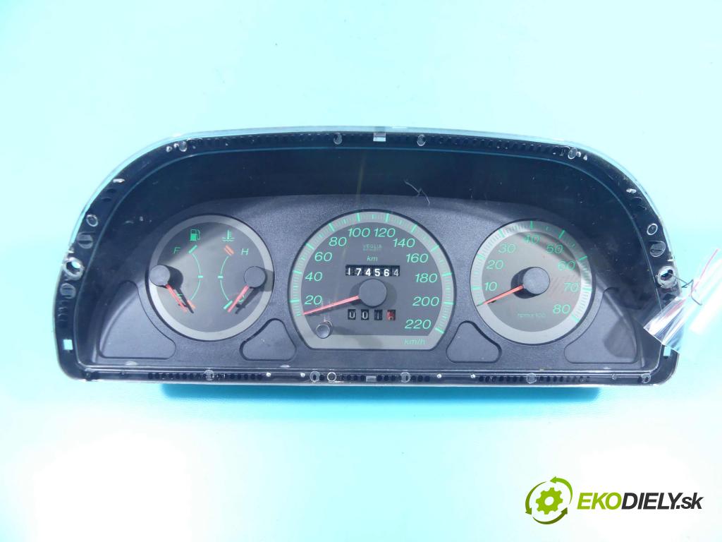 Fiat Siena 1.2 73 HP manual 54 kW 1242 cm3 4- prístrojovka/ budíky  (Prístrojové dosky, displeje)