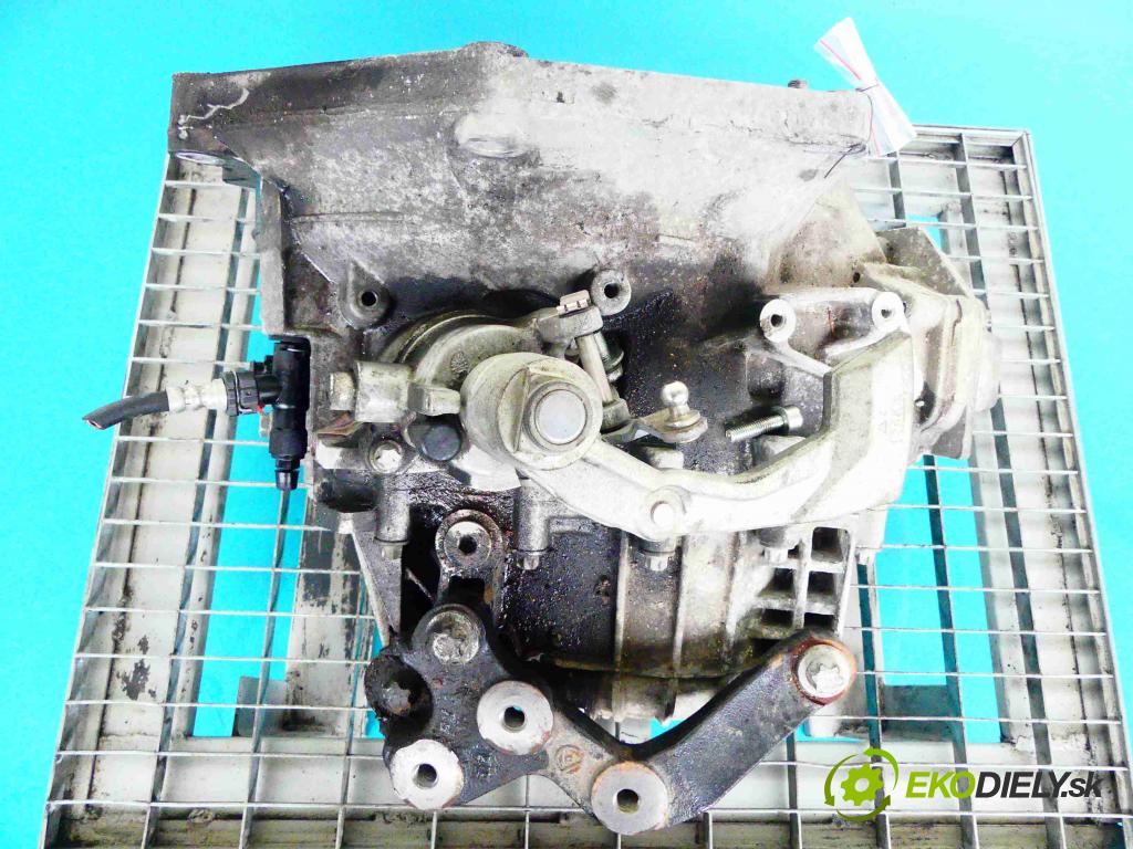 Alfa romeo 159 1.9 JTDM 8V 116 hp manual 85 kW 1910 cm3 5- převodovka stupňová manual M32