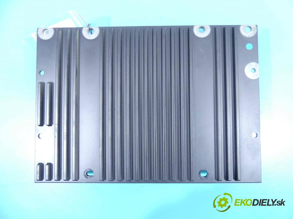 Volvo C30 1.6d 109 HP manual 80 kW 1560 cm3 3- Zesilovač: 31260738 (Zosilňovače)