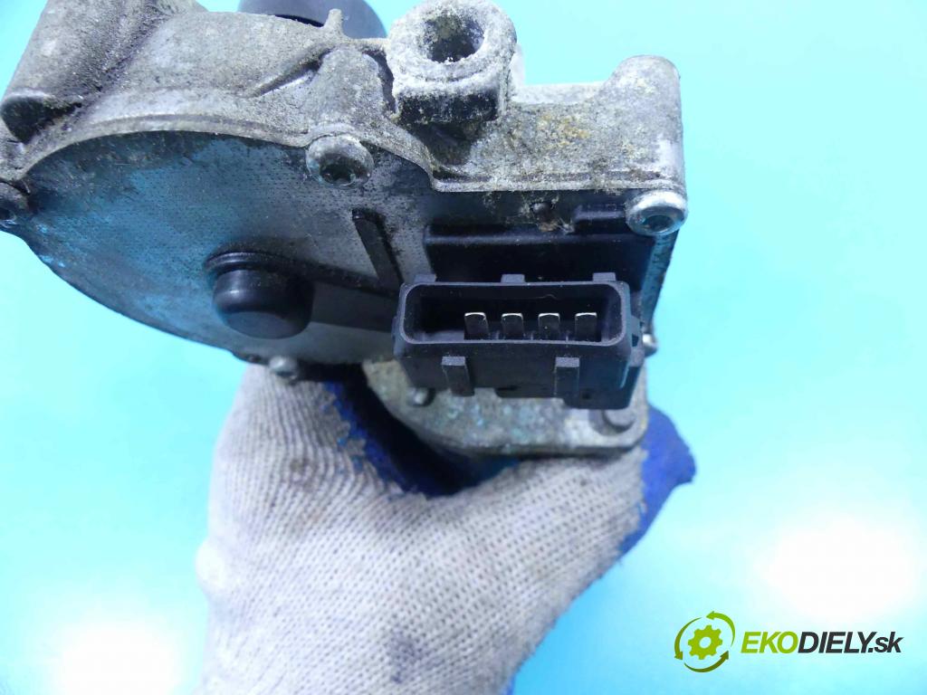 Volvo XC90 I 2002-2014 4.4 V8 automatic 232 kW 4414 cm3 5- motor stěračů přední 8648343