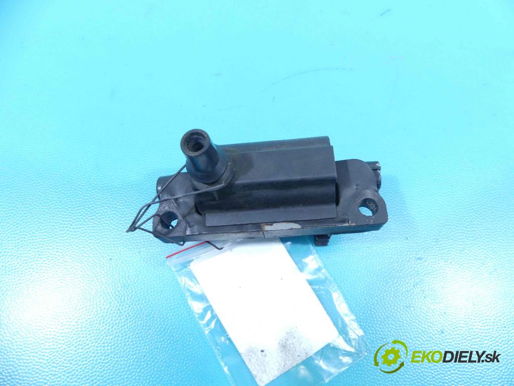 Mazda 323f 1.6 16v 98 HP manual 72 kW 1598 cm3 5- cievka zapaľovacia  (Zapaľovacie cievky, moduly)