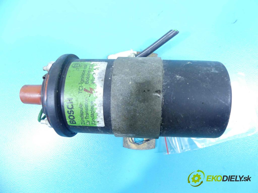 Audi 80 B3 1986-1991 1.6 plyn: 69KM manual 51 kW 1595 cm3 4- cievka zapaľovacia 811905115 (Zapaľovacie cievky, moduly)