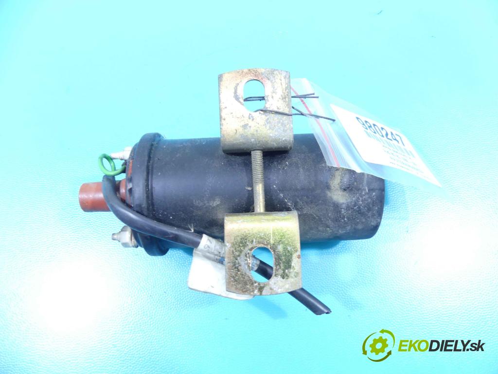 Audi 80 B3 1986-1991 1.6 plyn: 69KM manual 51 kW 1595 cm3 4- cievka zapaľovacia 811905115 (Zapaľovacie cievky, moduly)