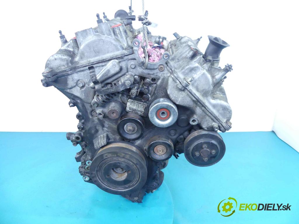Volvo XC90 I 2002-2014 4.4 V8 automatic 232 kW 4414 cm3 5- motor benzín: B8444S