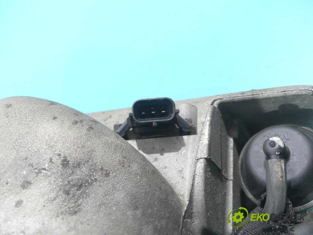 Volvo XC90 I 2002-2014 4.4 V8 automatic 232 kW 4414 cm3 5- zvod nasávací  (Sacie potrubia)