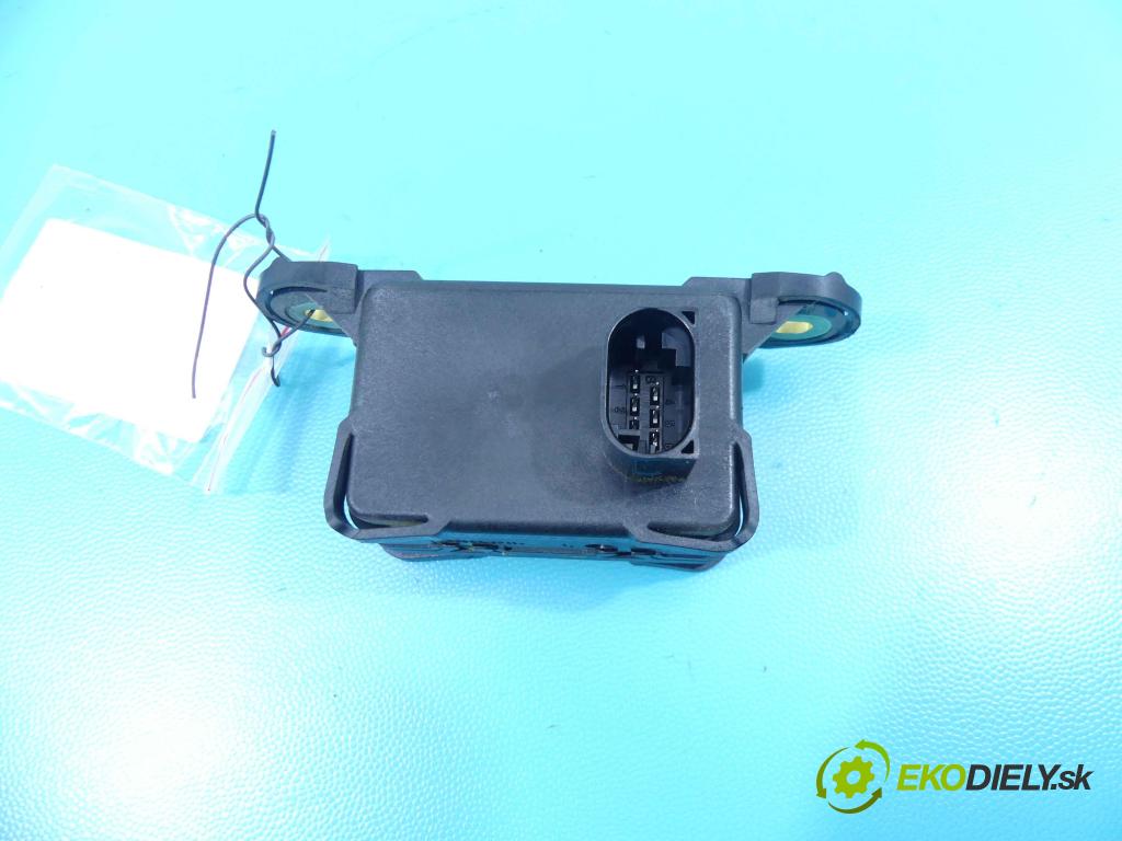 Suzuki Grand Vitara II 2005-2014 1.9 DDiS 129 HP manual 95 kW 1870 cm3 5- snímač ESP 33945-65J00