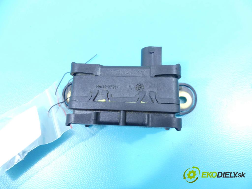 Suzuki Grand Vitara II 2005-2014 1.9 DDiS 129 HP manual 95 kW 1870 cm3 5- snímač ESP 33945-65J00