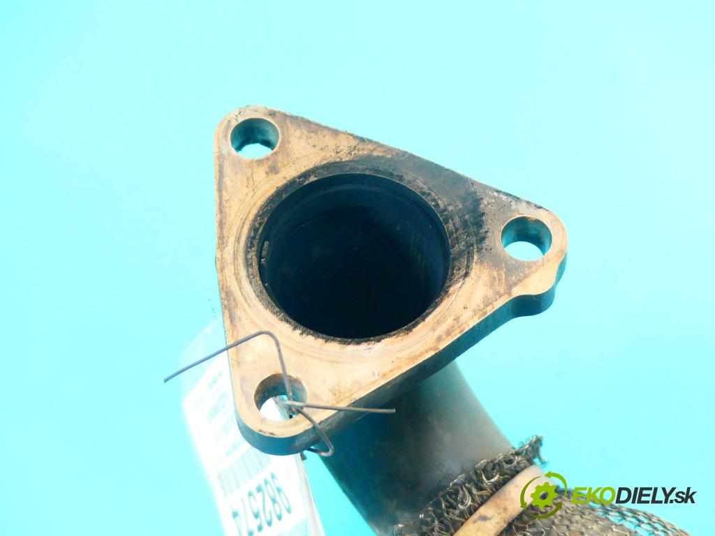 Audi A6 C6 2004-2011 3.0 tdi 232KM automatic 171 kW 2967 cm3 5- potrubí výfuk  (Výfukové potrubí)