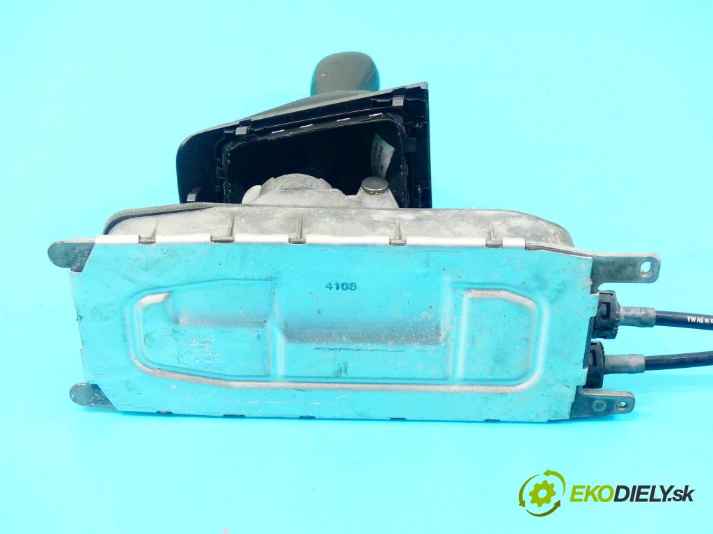 Skoda Octavia II 2004-2013 1.6 tdi 105 HP manual 77 kW 1598 cm3 5- Páka: Změny: stupeň,rýchlosť 1K0711049CH (Rýchlostné páky / kulisy)