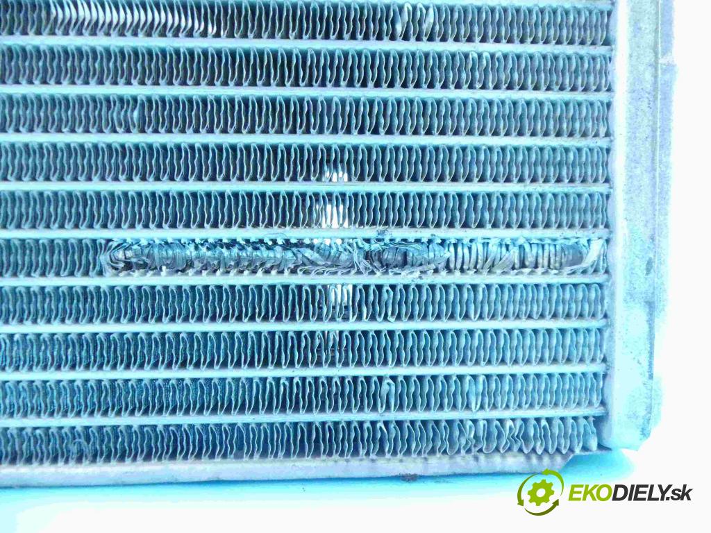 Ford Transit 2006-2013 2.2 tdci 140 HP manual 103 kW 2198 cm3 5- radiator  (Radiátory kúrenia)