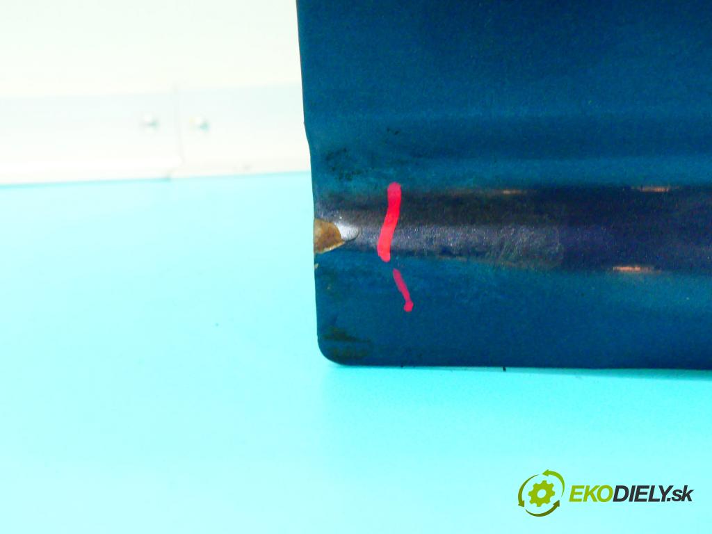 Ford Explorer II 1994-2003 4.0 V6 205 hp automatic 151 kW 3958 cm3 5- zadní kufrové dveře  (Zadní kapoty)