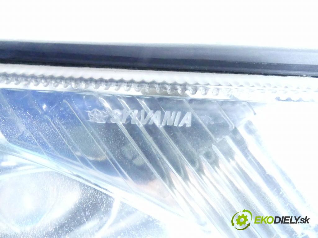 Chrysler 300m 3.5 V6 automatic 187 kW 3518 cm3 4- Reflektor: pravý 04780002 (Pravé)