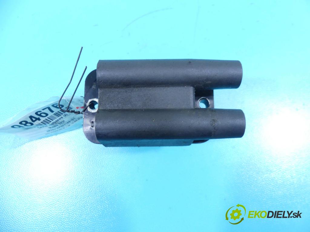 Mazda 323f 1.8 16v 114 HP manual 84 kW 1840 cm3 5- cievka zapaľovacia  (Zapaľovacie cievky, moduly)