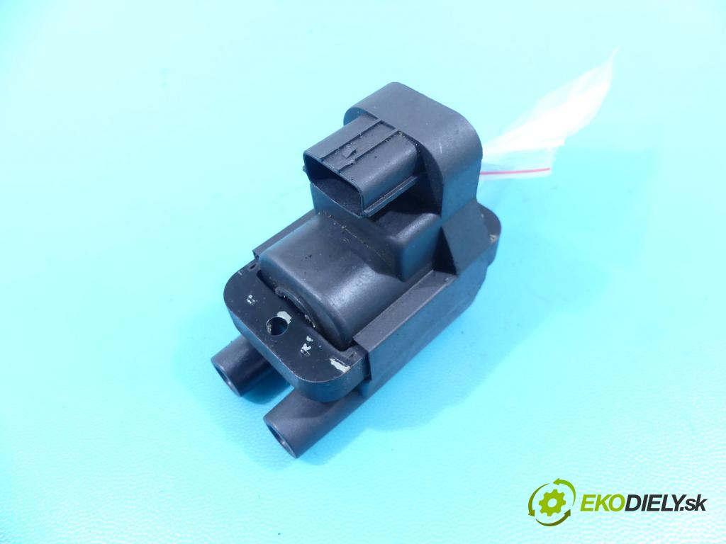 Mazda 323f 1.8 16v 114 HP manual 84 kW 1840 cm3 5- cievka zapaľovacia  (Zapaľovacie cievky, moduly)