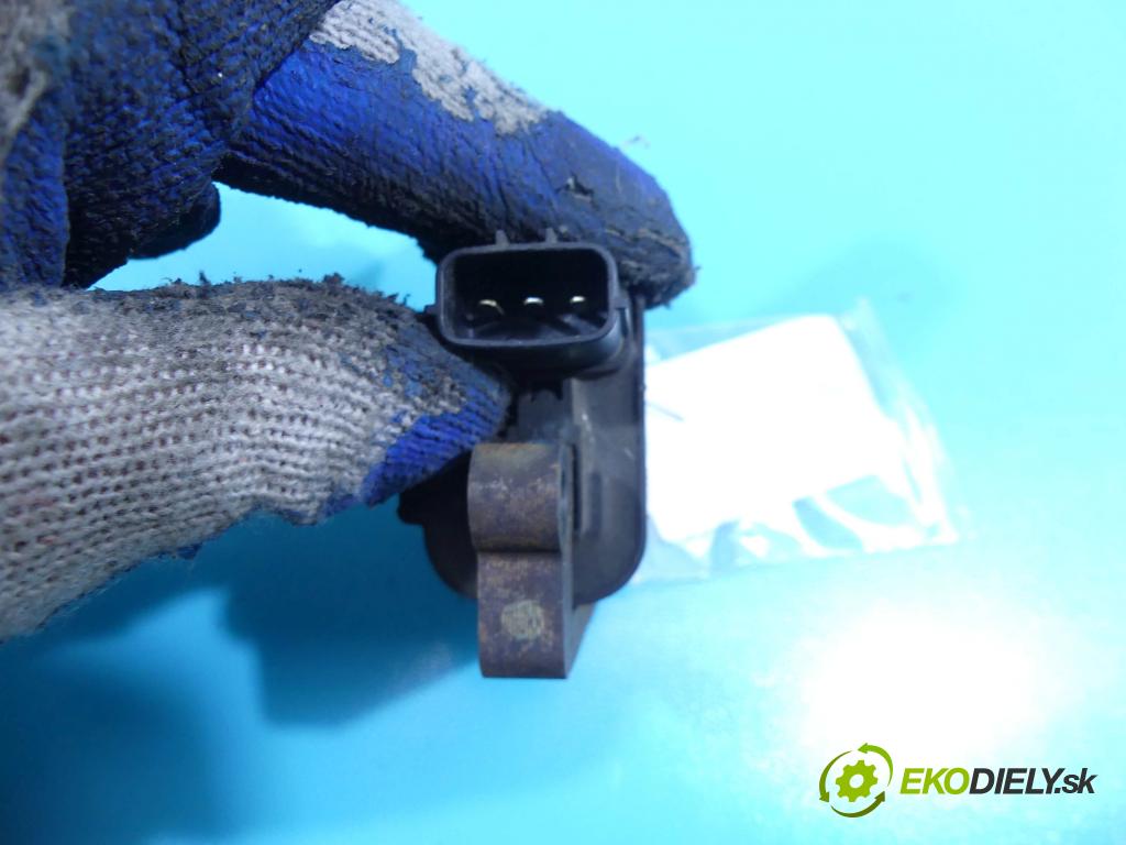 Volvo V40 I 1995-2004 1.8 16v 122 HP manual 90 kW 1834 cm3 5- cievka zapaľovacia FK0138 (Zapaľovacie cievky, moduly)