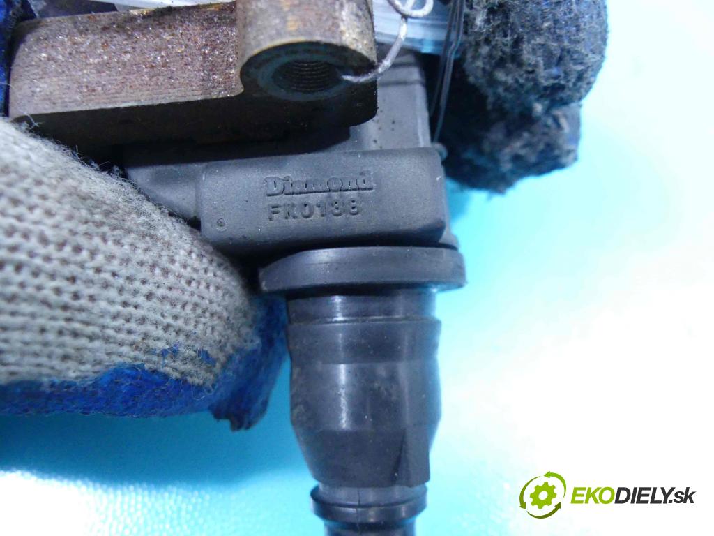 Volvo V40 I 1995-2004 1.8 16v 122 HP manual 90 kW 1834 cm3 5- cievka zapaľovacia FK0138 (Zapaľovacie cievky, moduly)