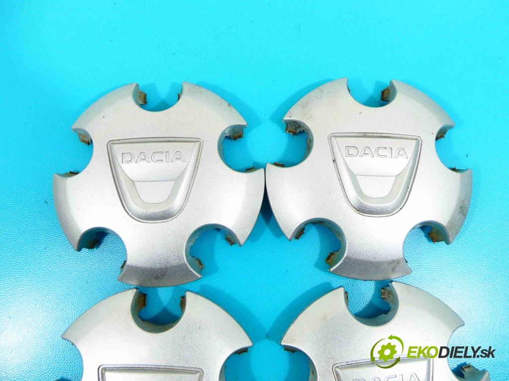 Dacia Duster I 2010-2018 1.6 114 HP manual 84 kW 1598 cm3 5- puklica 403157451R (Puklice)