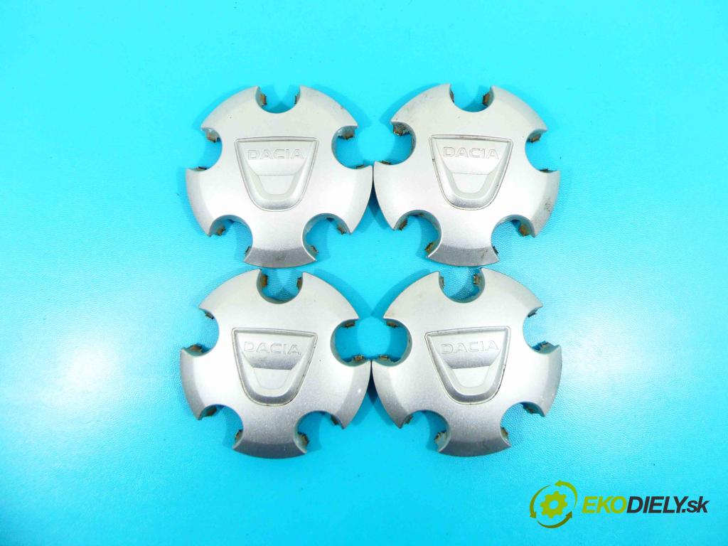 Dacia Duster I 2010-2018 1.6 114 HP manual 84 kW 1598 cm3 5- puklica 403157451R (Puklice)