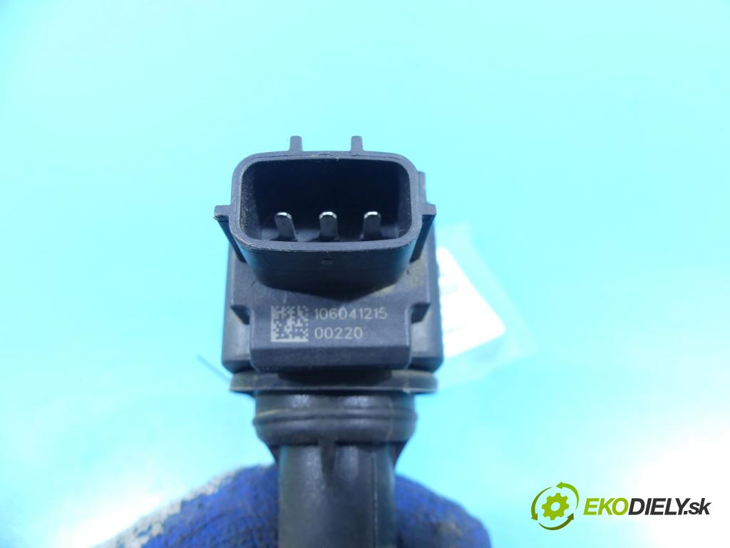 Dacia Duster I 2010-2018 1.6 114 HP manual 84 kW 1598 cm3 5- cievka zapaľovacia 224332428R (Zapaľovacie cievky, moduly)