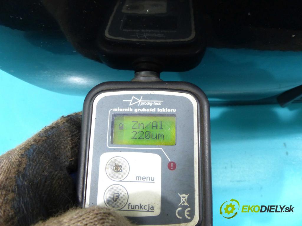 Audi A3 8L 1996-2003 1.6 SR 101 hp manual 74 kW 1595 cm3 3- zadní kufrové dveře  (Zadní kapoty)