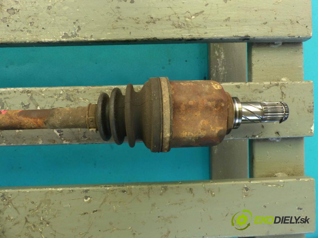 Nissan Primera P11 1996-2002 1.8 16v 114 HP manual 84 kW 1769 cm3 5- poloos ľavé  (Poloosy)