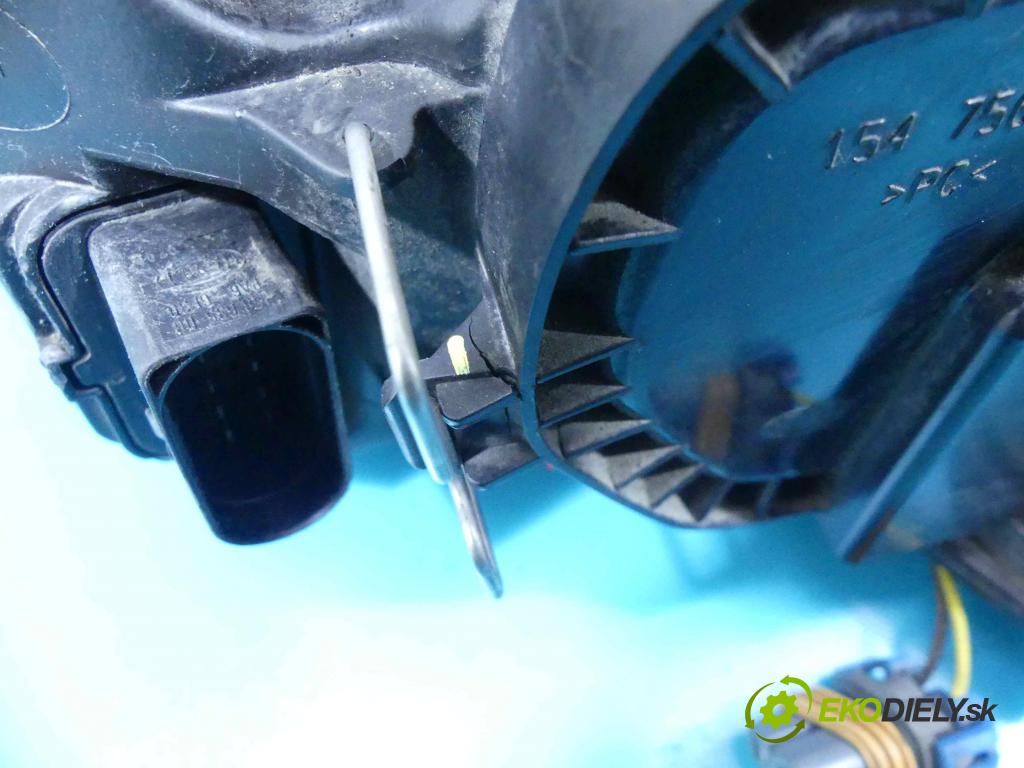 Vw Passat B5 1995-2005 2.5 V6 tdi 150 HP manual 110 kW 2496 cm3 5- Reflektor: pravý 3B7941018Q (Pravé)