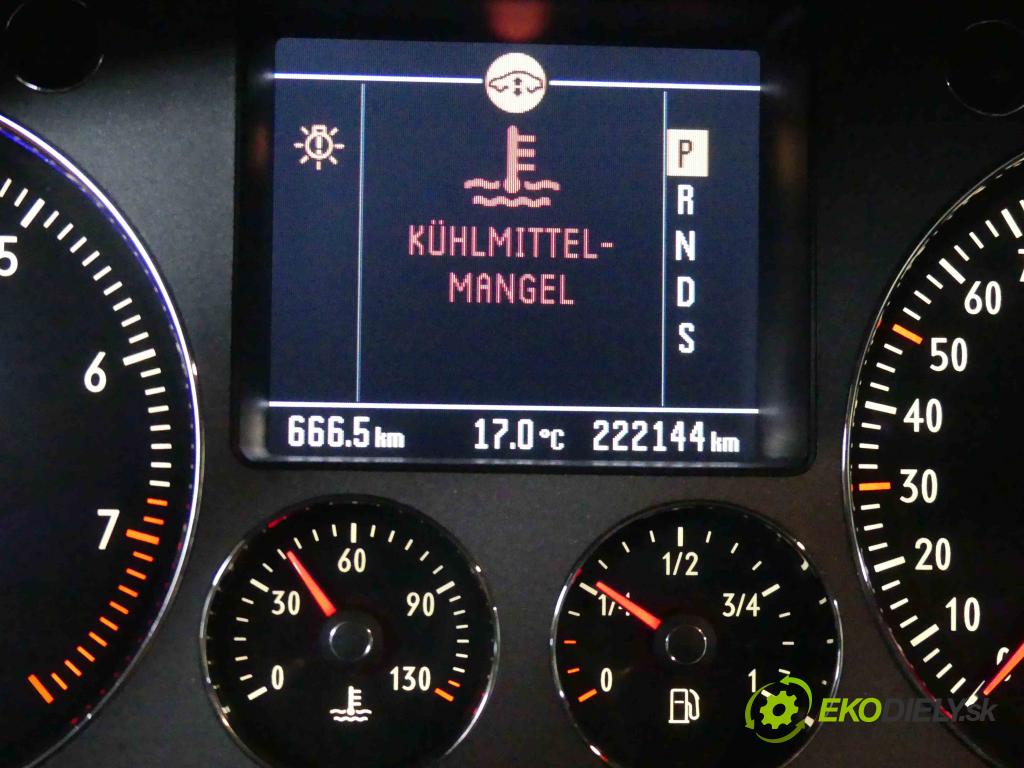 Vw Phaeton 4.2 V8 334HP automatic 246 kW 4172 cm3 4- prístrojovka/ budíky 3D0920881Q (Prístrojové dosky, displeje)