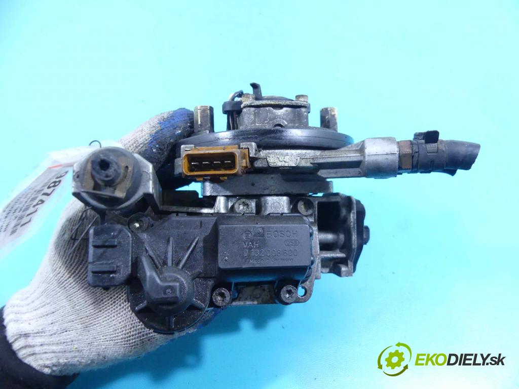 Vw Golf III 1991-1998 1.4 60 HP manual 44 kW 1391 cm3 5- vstrekovač 3435210511 (Karburátory)