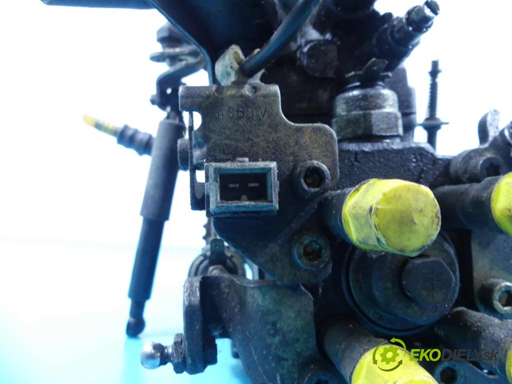 Ford Galaxy 1995-2006 1.9 td 75 HP manual 55 kW 1896 cm3 5- čerpadlo vstrekovacia 028130107J (Vstrekovacie čerpadlá)