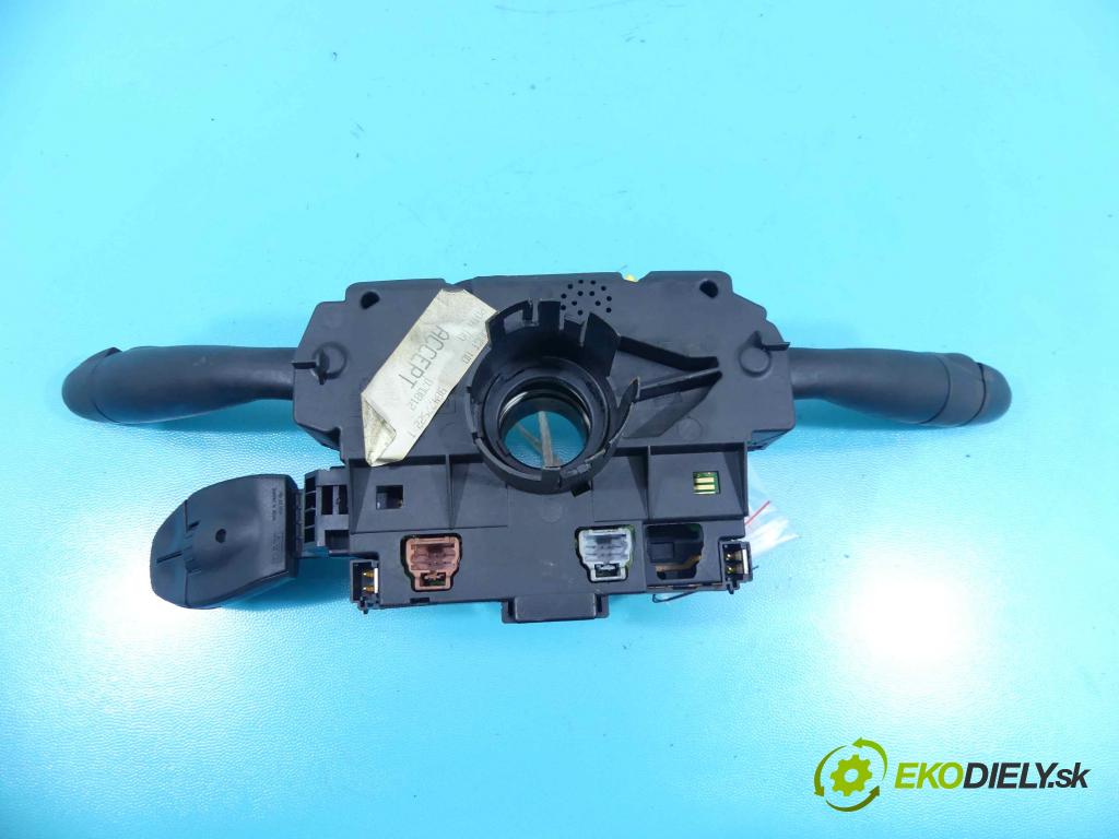 Peugeot 206 2.0 hdi 90 HP manual 66 kW 1997 cm3 5- prepínač 96477522XT