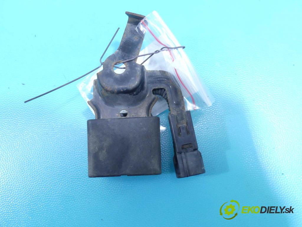 Lexus GS IV 2011-2020 3.5 hybrid 292KM automatic 215 kW 3456 cm3 4- Relé: 82930-30020 (Relé)