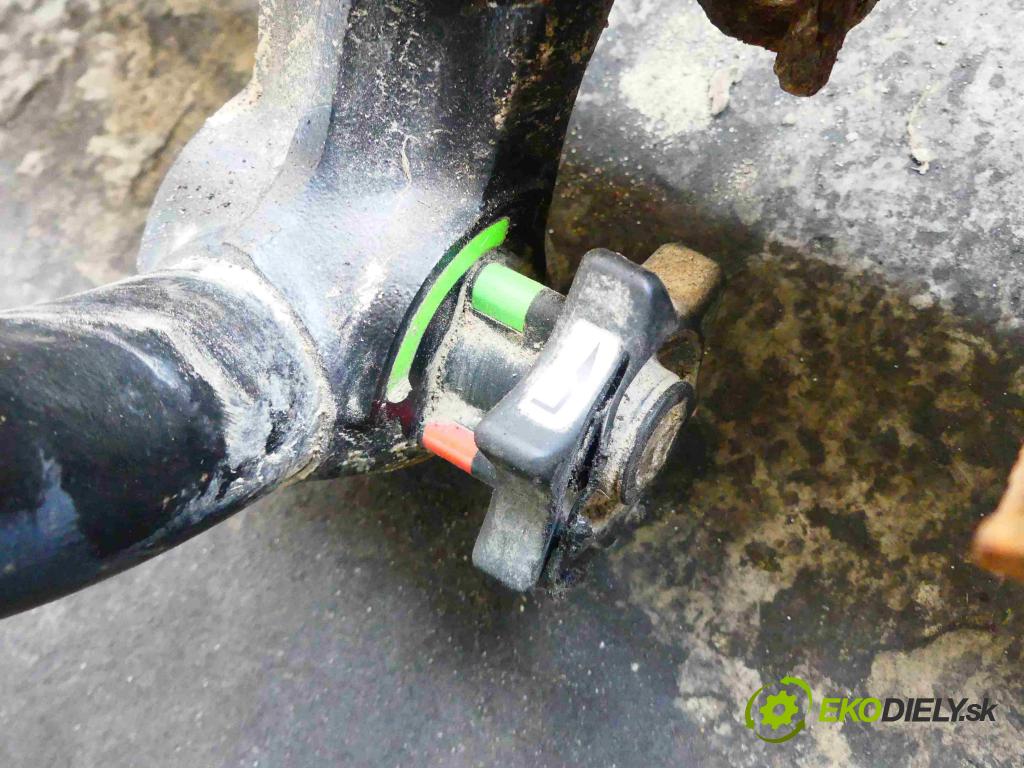 Peugeot 607 2.0 hdi 109 hp manual 80 kW 1998 cm3 4- oko tažné