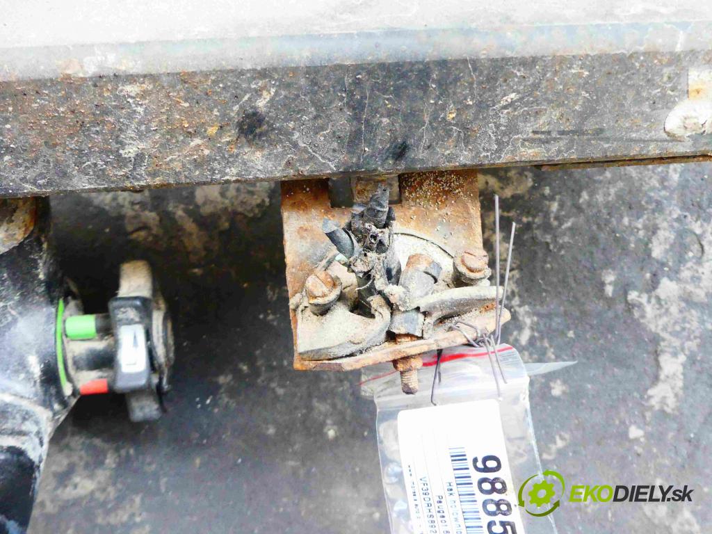 Peugeot 607 2.0 hdi 109 hp manual 80 kW 1998 cm3 4- oko tažné