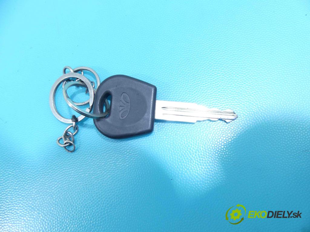 Daewoo Tacuma 2.0 16v 121KM manual 89 kW 1998 cm3 5- Spínačka UF 531286 (Spínacie skrinky a kľúče)