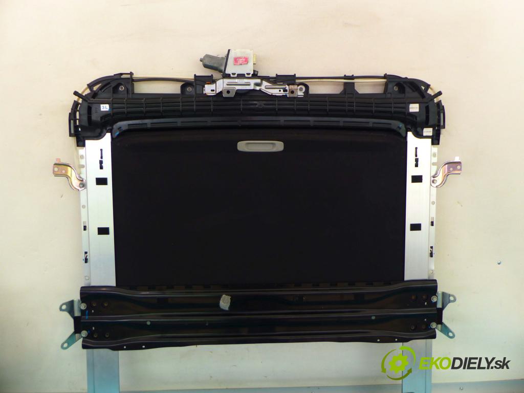 Lexus GS IV 2011-2020 3.5 hybrid 292KM automatic 215 kW 3456 cm3 4- Střešní okno:  (Okna karoserie)