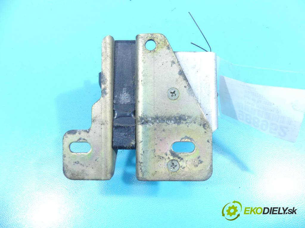 Audi 80 B3 1986-1991 1.8 90 HP manual 66 kW 1781 cm3 4- cievka zapaľovacia  (Zapaľovacie cievky, moduly)