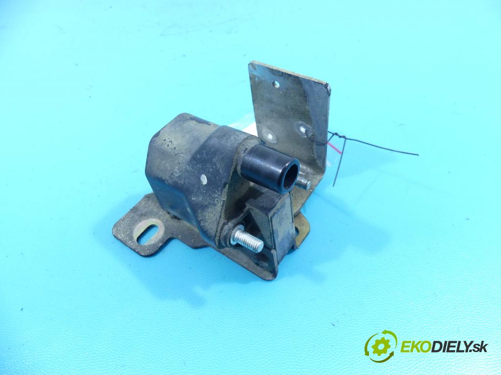 Audi 80 B3 1986-1991 1.8 90 HP manual 66 kW 1781 cm3 4- cievka zapaľovacia  (Zapaľovacie cievky, moduly)